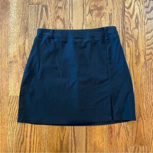Black Elastic Waist Stretch Mini Skirt with Slit Size Medium
